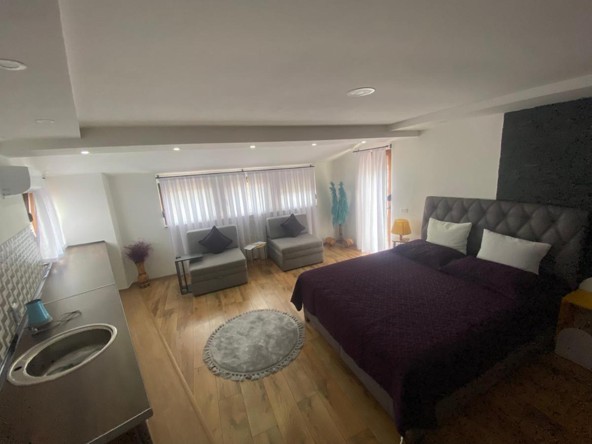 Zani Boutique Hotel プリズレン エクステリア 写真
